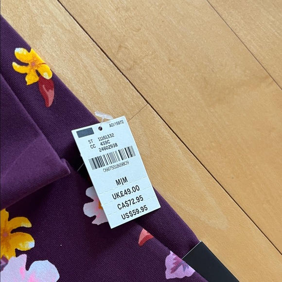 PINK Victoria's Secret Purple Floral Leggings - Picture 4 of 4